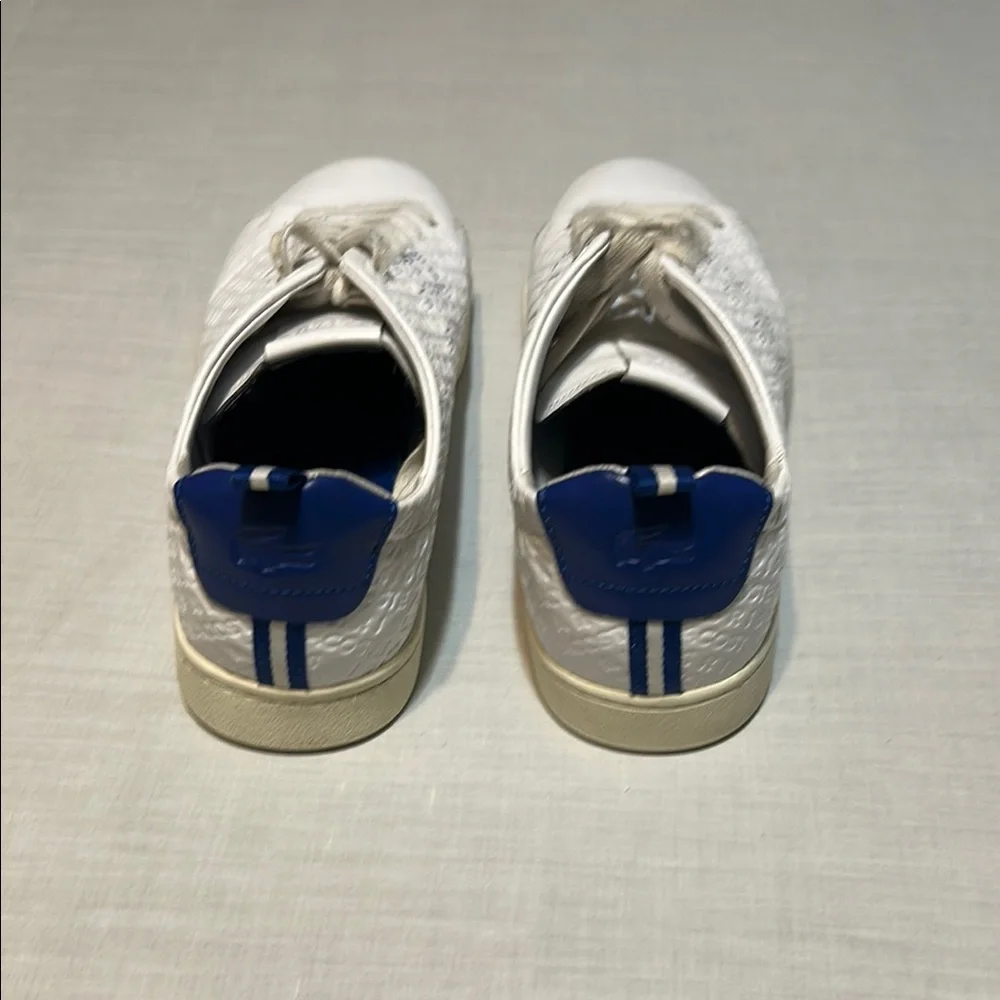 Lacoste White Sneakers with Perforated Leather and Minimalist Design - Picture 7 of 8